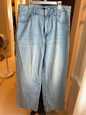 H&M Light Wash Wide Leg Jeans